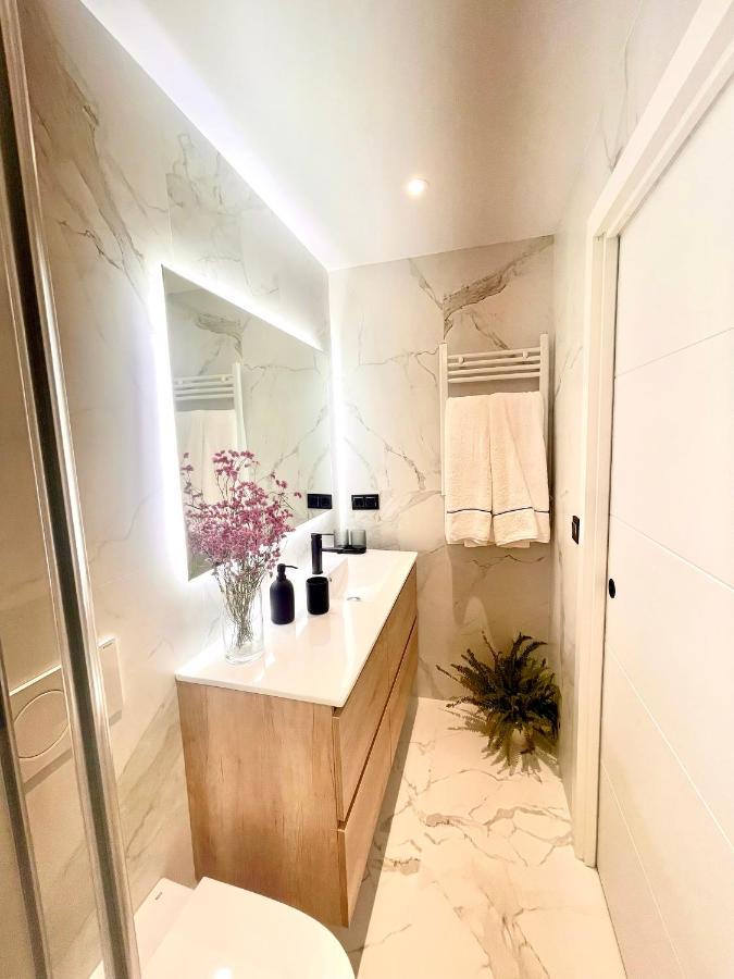 Apartamento Mentura Centro De San Sebastian Parking Free Eksteriør bilde